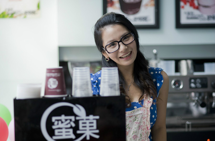 酷暑炎炎丨快给“朕”来杯奶茶解暑