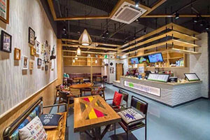 蜜菓奶茶店装修图