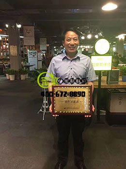 6月上旬有一批蜜菓奶茶加盟商加盟奇异鸟