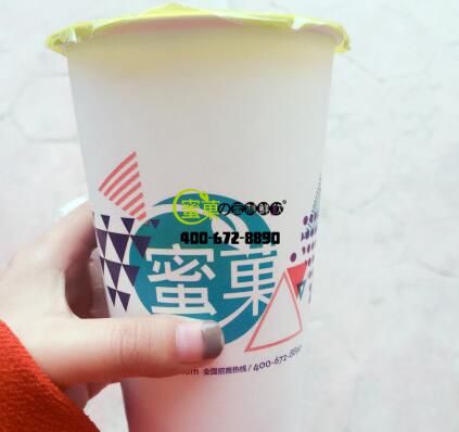 加盟蜜菓奶茶店的原因？蜜菓奶茶店加盟赚钱吗？