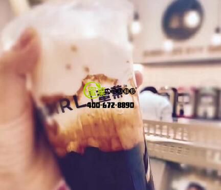 如何白手起家创业，蜜菓的这家小店月纯利润上万不止！