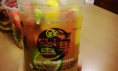 想开奶茶连锁店如何挑选靠谱茶饮加盟品牌？