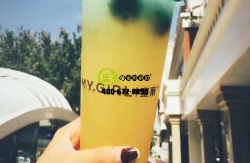 总结蜜菓蜜制鲜饮加盟优势 创业小项目推荐