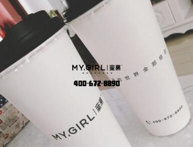 杨小姐北漂多年，回家开蜜菓奶茶店创业