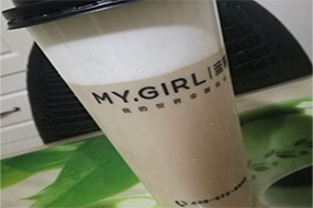 普通奶茶店一天营业额是多少？