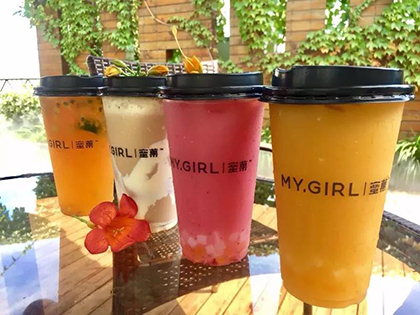 学校门口开蜜菓奶茶店挣钱吗