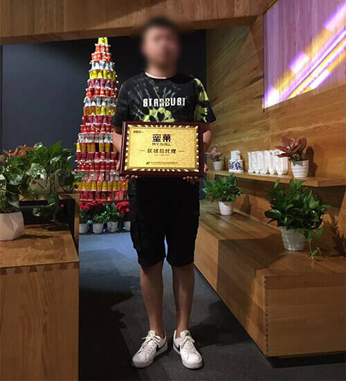 恭喜伍先生签约安徽合肥区域蜜菓品牌总代理